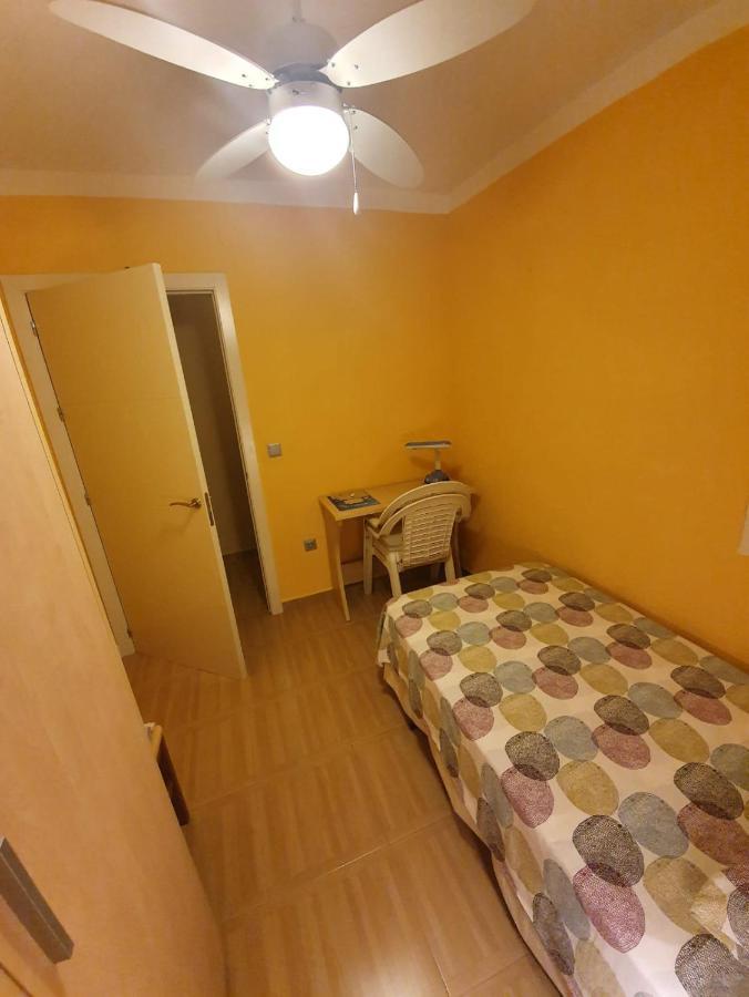 Room In Benidorm Downtown En Piso Compartido Alicante Exterior foto